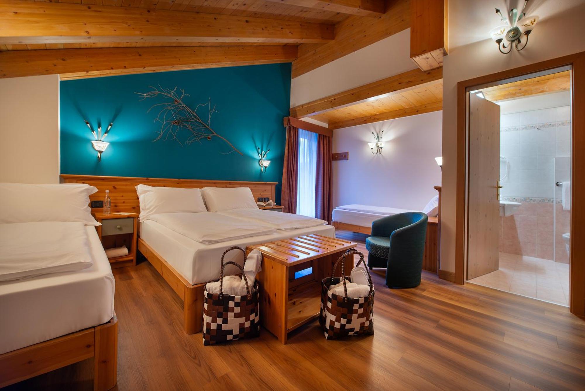 Triple Room Balcony